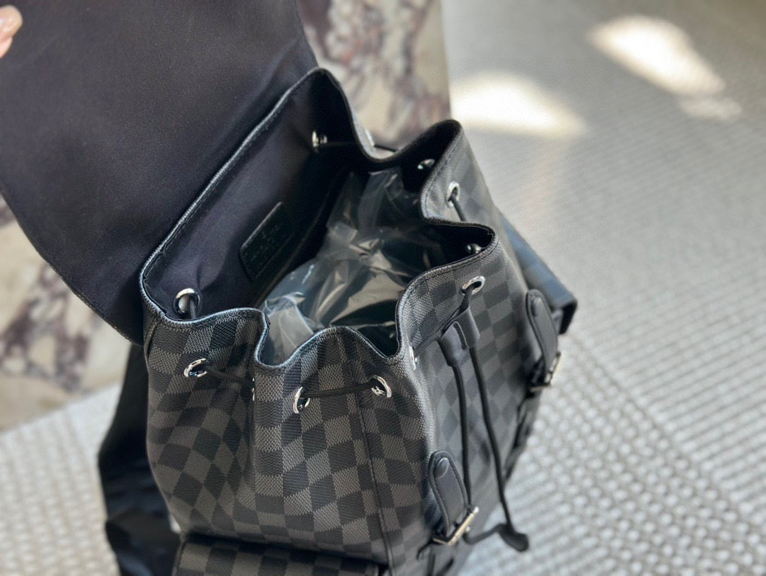 LOUIS VUITTON - Men’s Shoulder bag