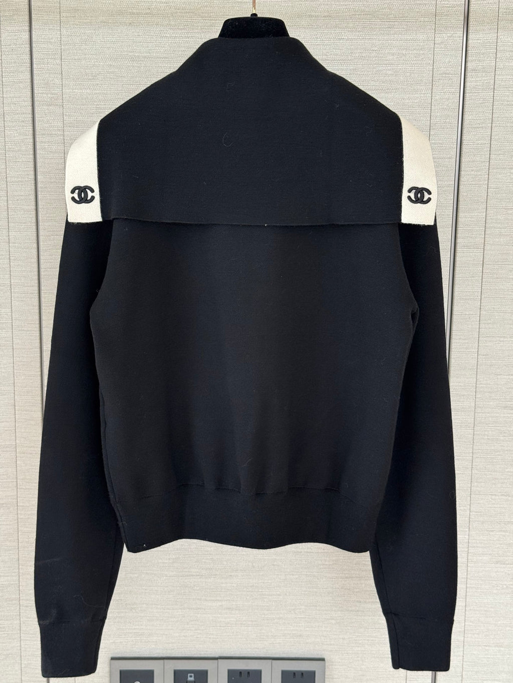 CHANEL - 26B Wool Knitwear