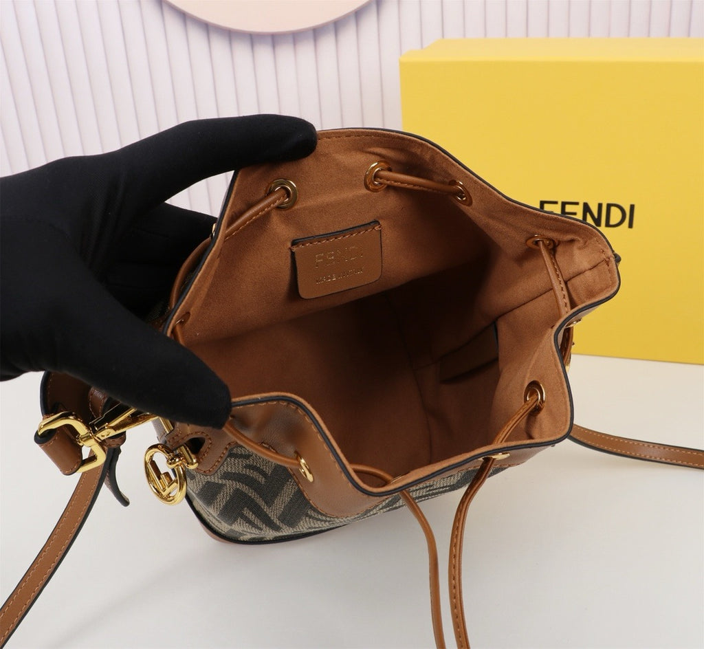 FENDI - Mon Tresor Bucket Bag