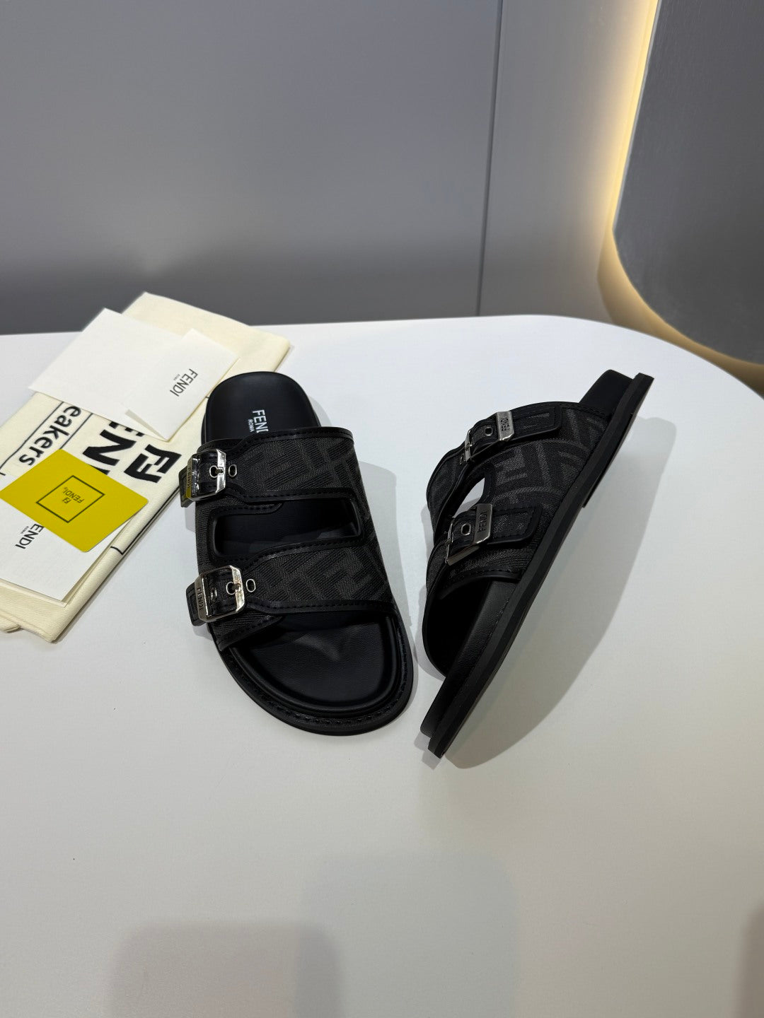 FENDI -  Feel Slippers