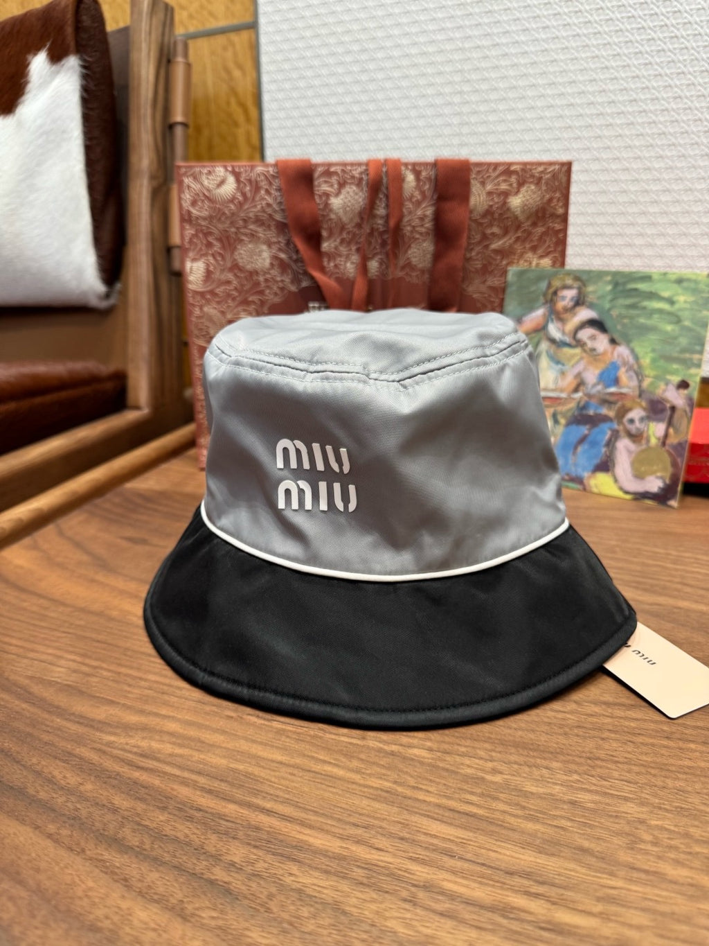 MIU MIU - Bucket Hat