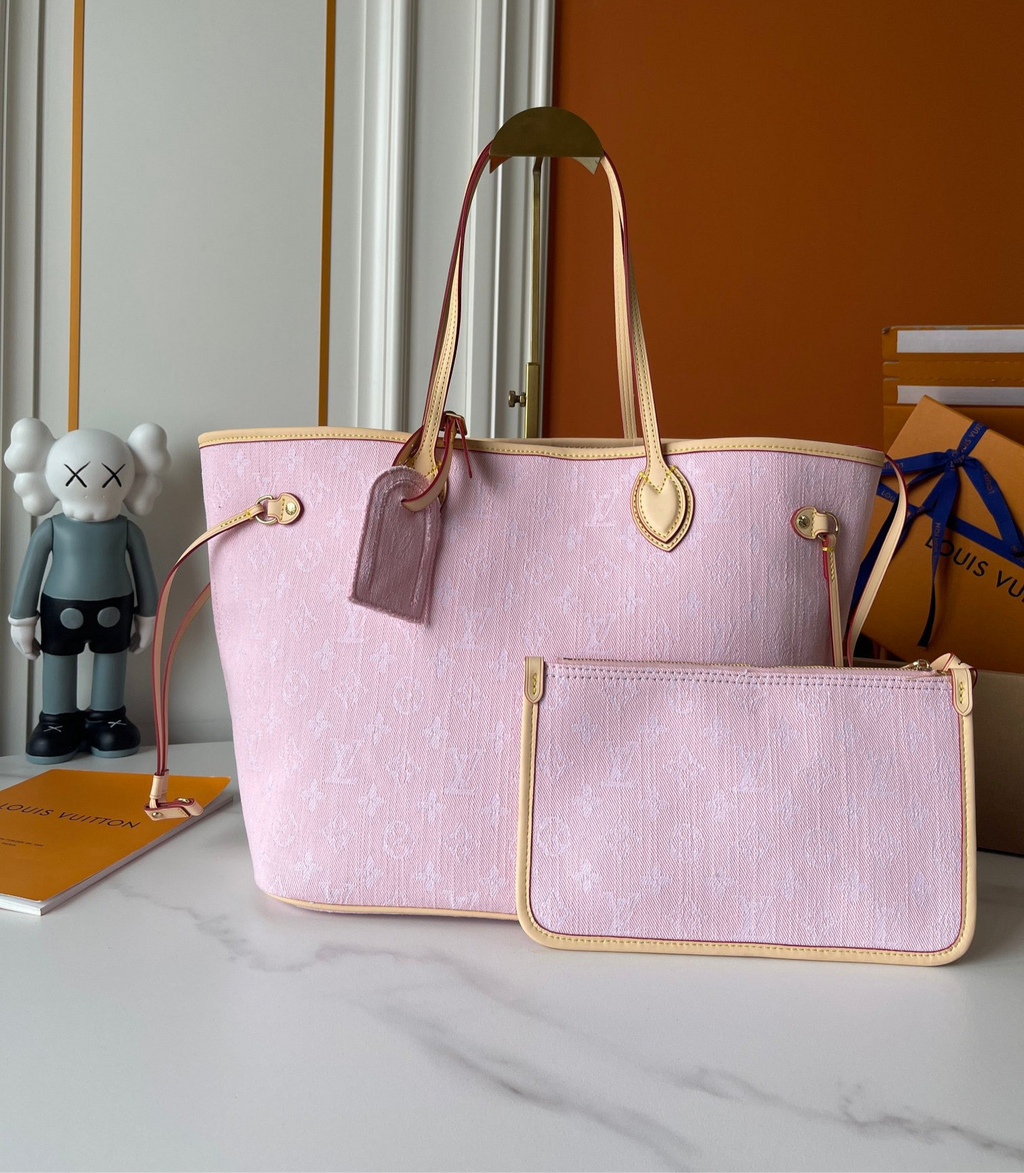 LOUIS VUITTON- Neverfull MM