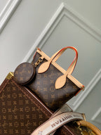 LOUIS VITTON - Neverfull BB