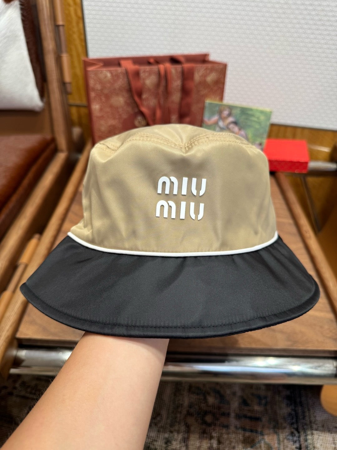 MIU MIU - Bucket Hat