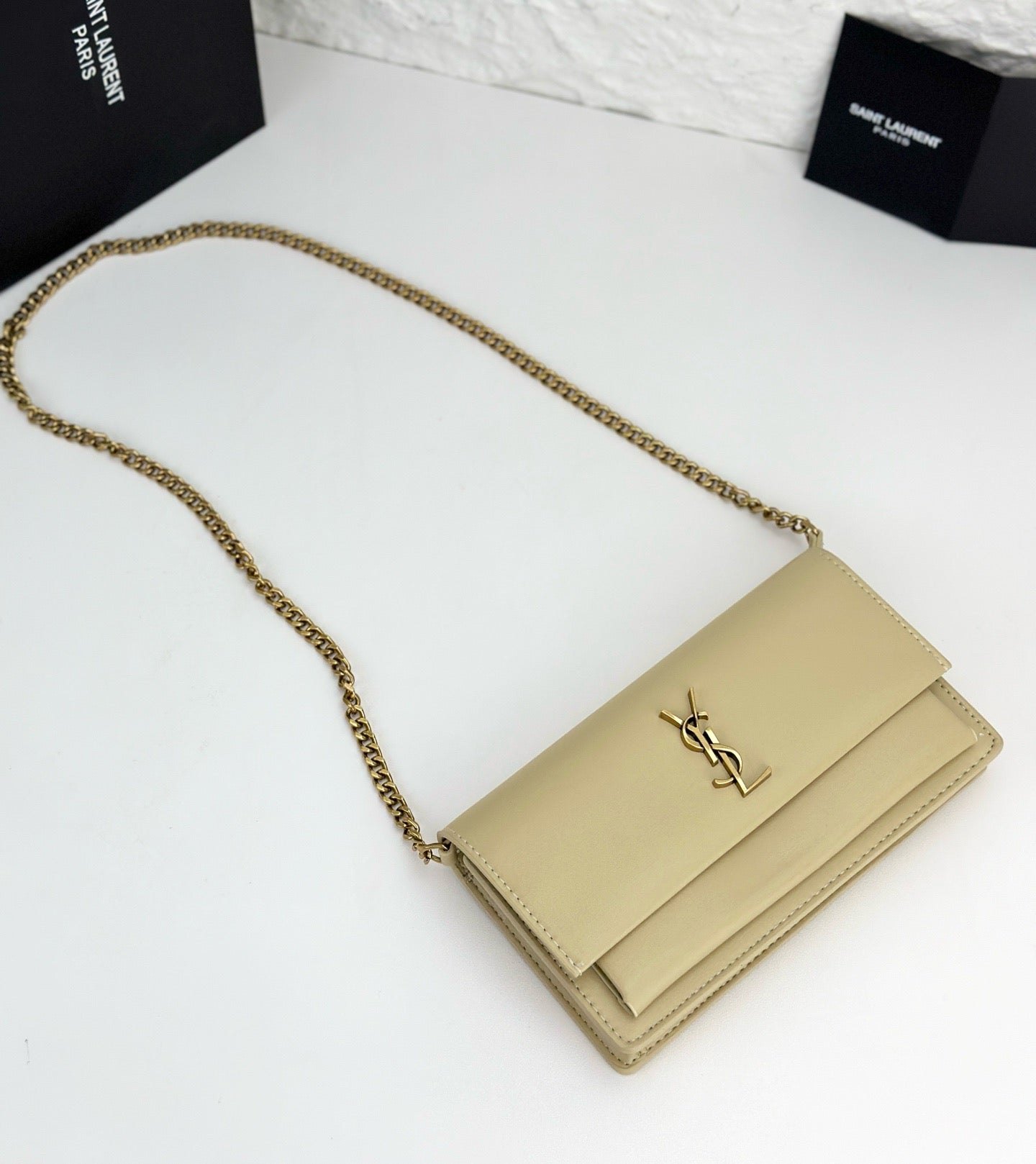 SAINT LAURENT - sunset