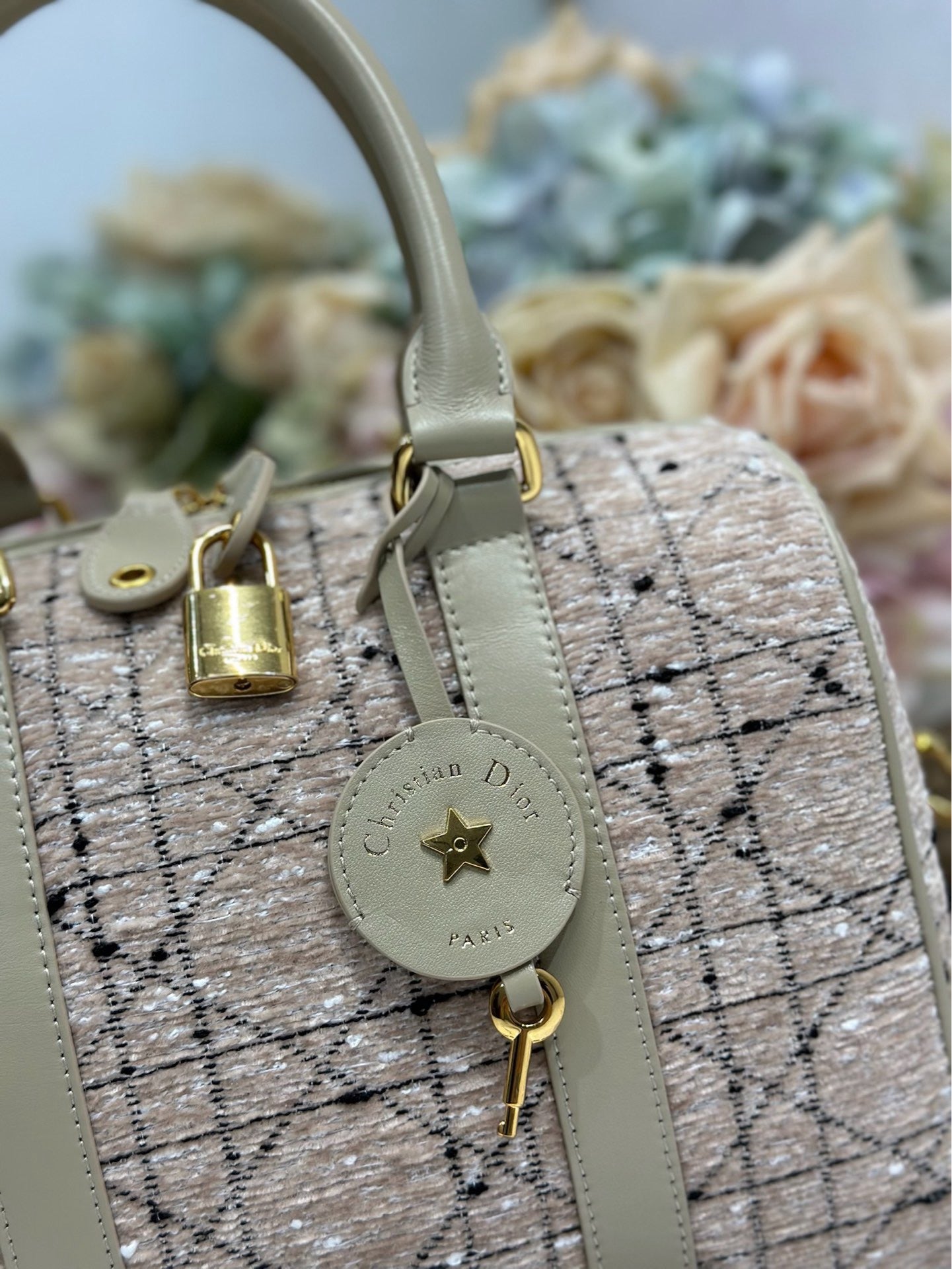DIOR - Groove 25 Bag