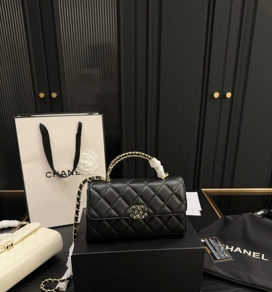 CHANEL - 23P Kelly