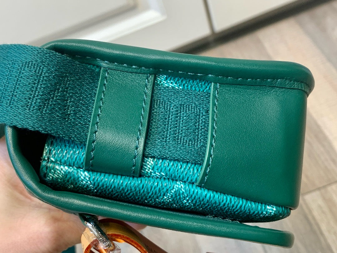 LOUIS VUITTON - Bosphore Wearable Wallet