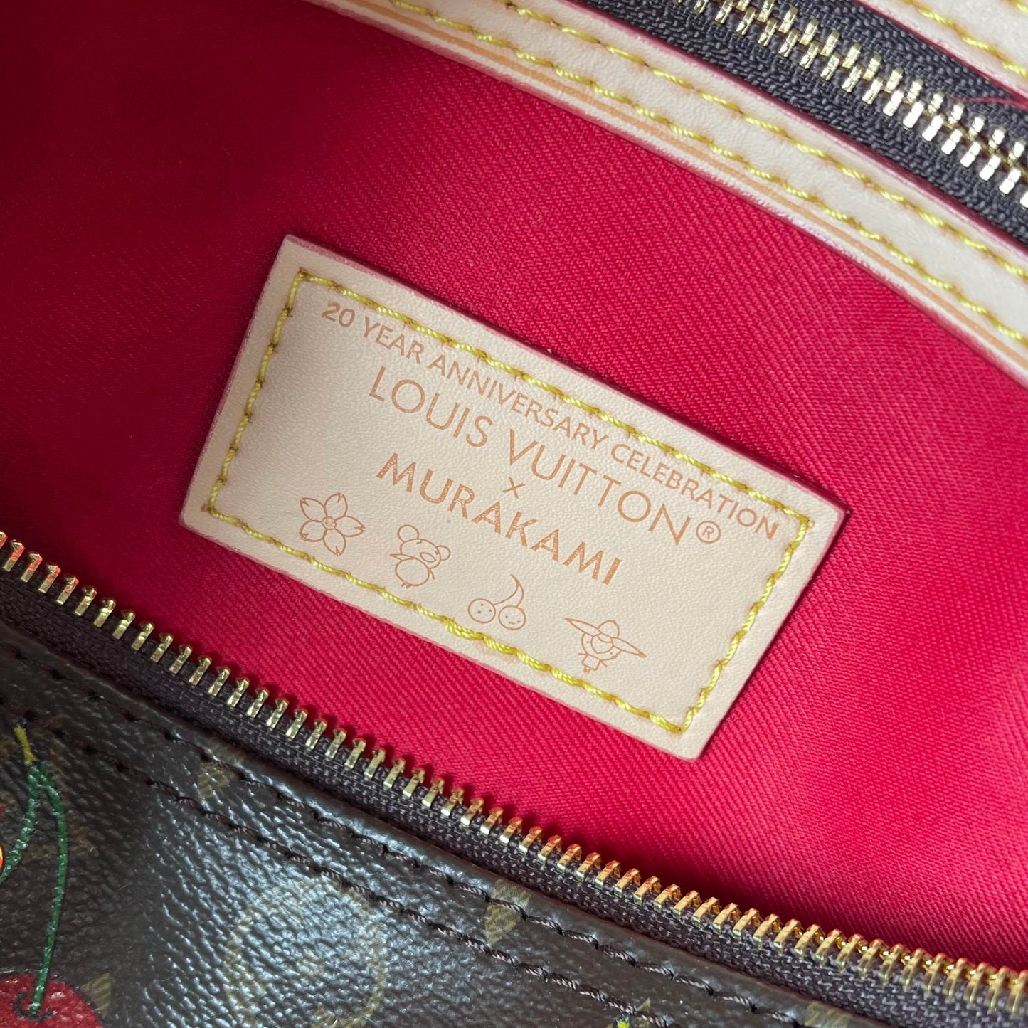 LOUIS VUITTON - Nano Speedy
