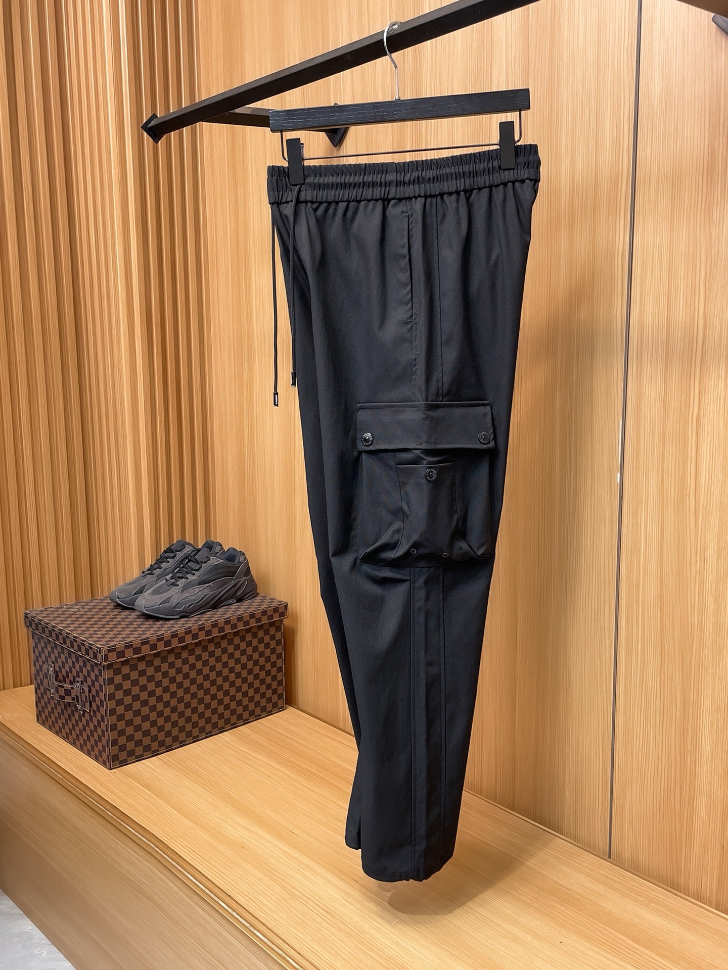 BURBERRY - Cargo Trousers