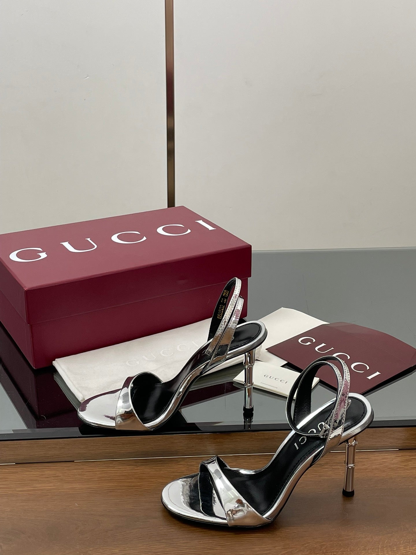 GUCCI - WOMEN'S SLINGBACK SANDAL