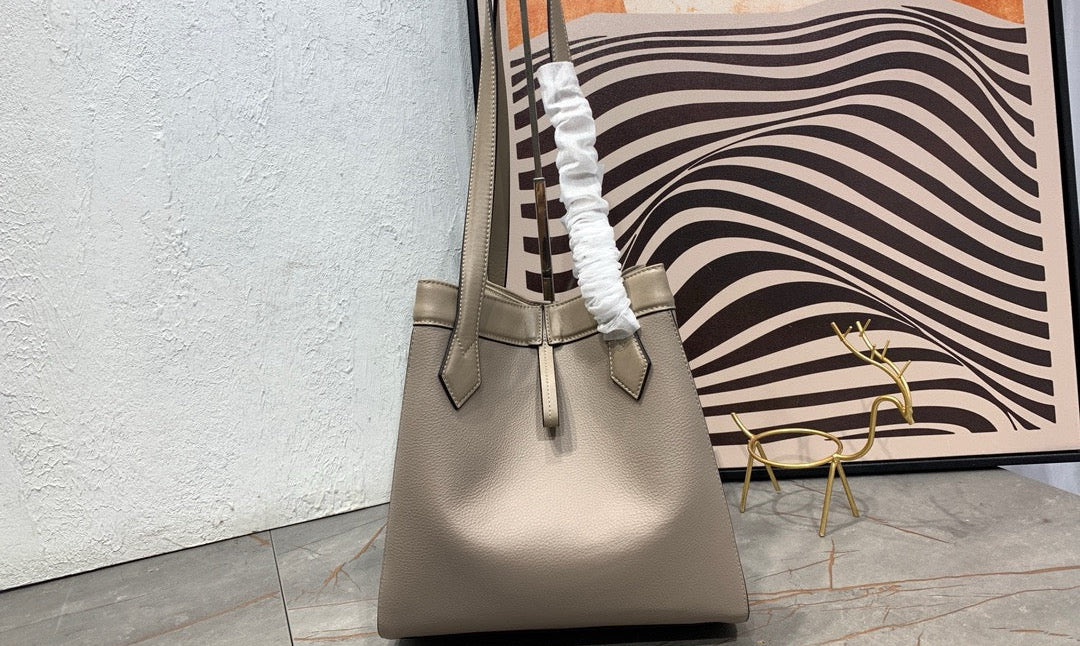 FENDI - Brown FF jacquard fabric bag
