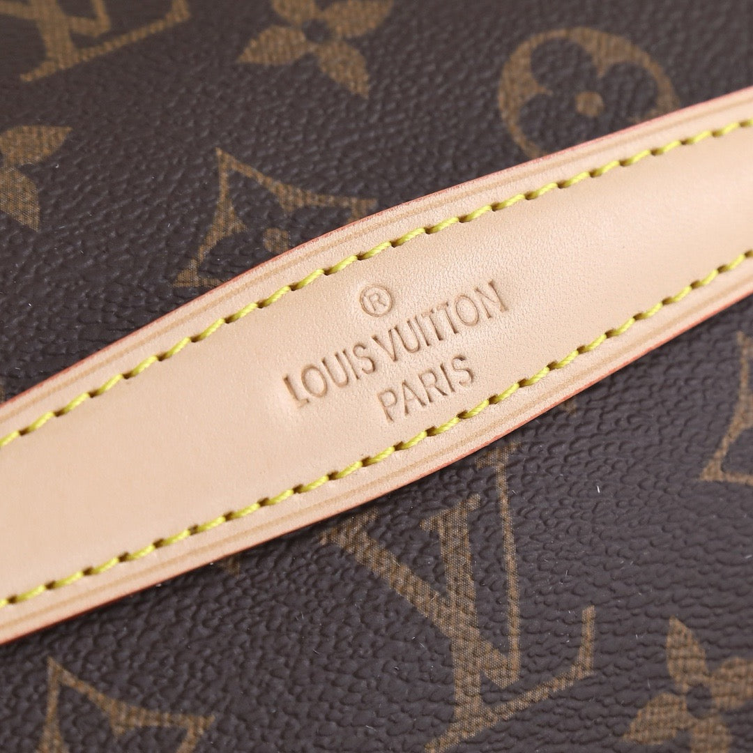 LOUIS VITTON - Monogram Bumbag Belt Bag