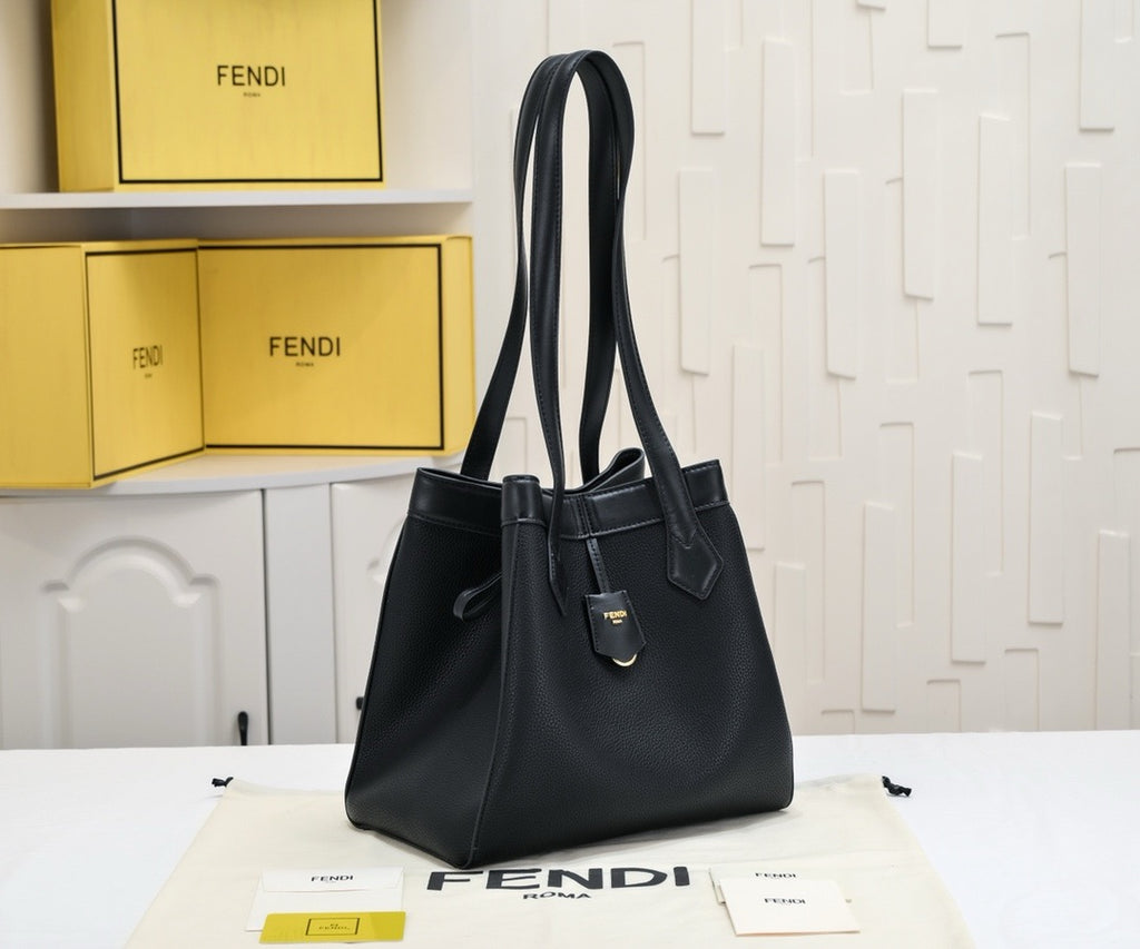 FENDI - Brown FF jacquard leather bag