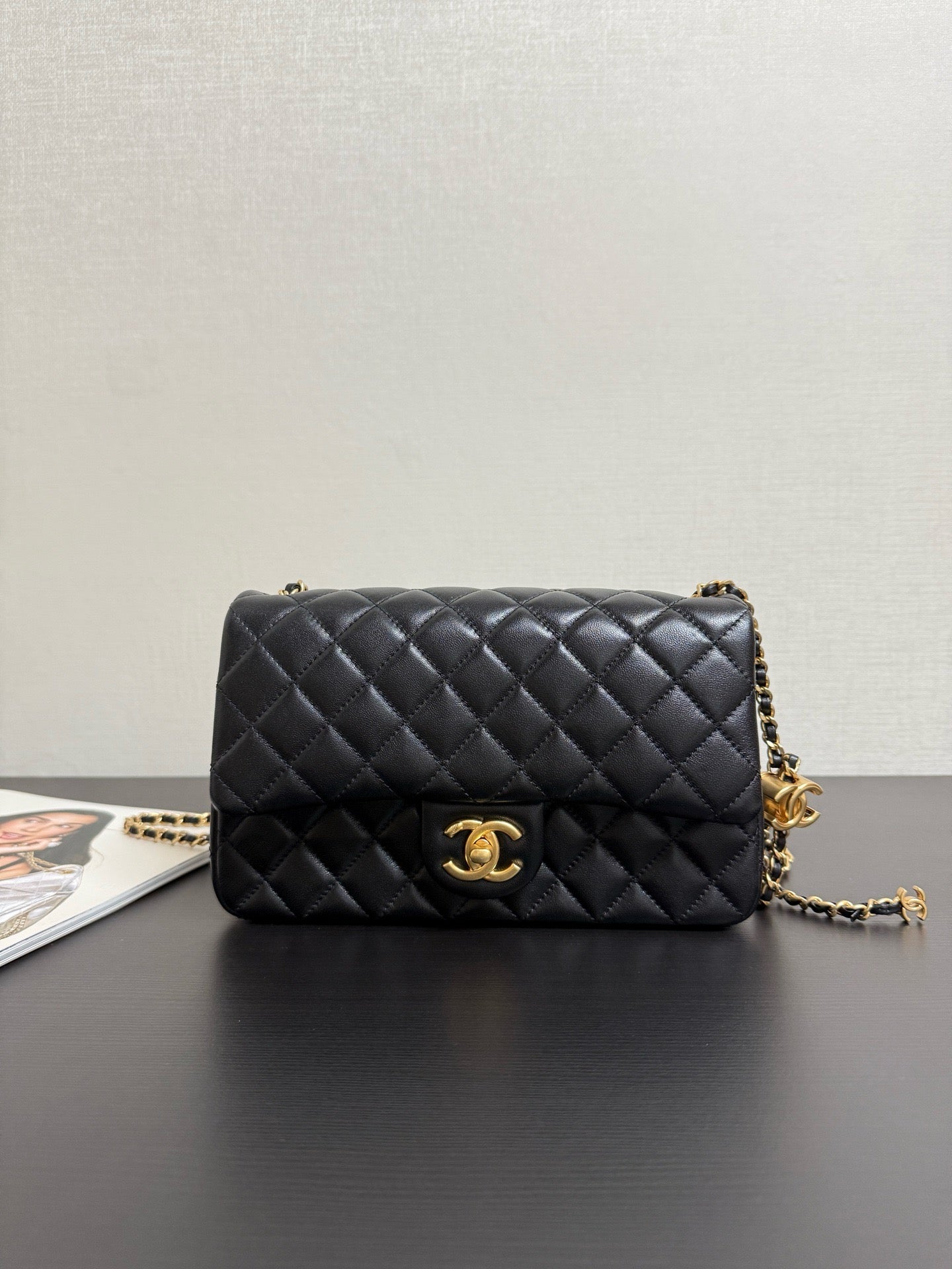 CHANEL - Classic Crush Mini Flap