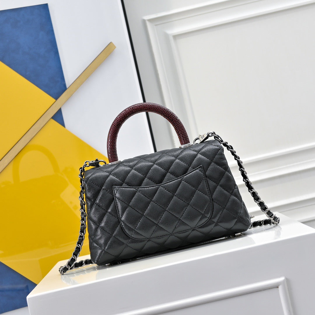 CHANEL - Handle bag