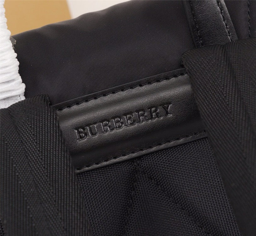 BURBERRY - Backpack