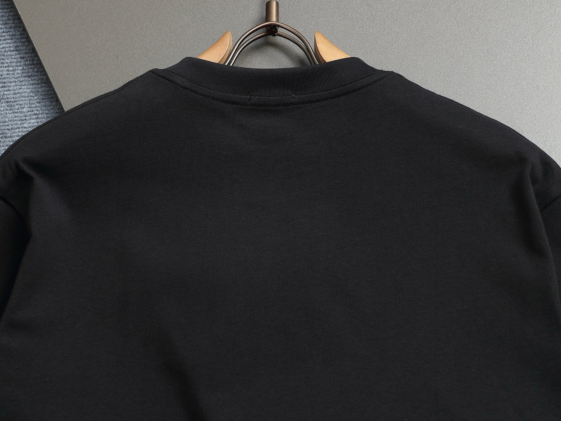 BURBERRY - T-shirt