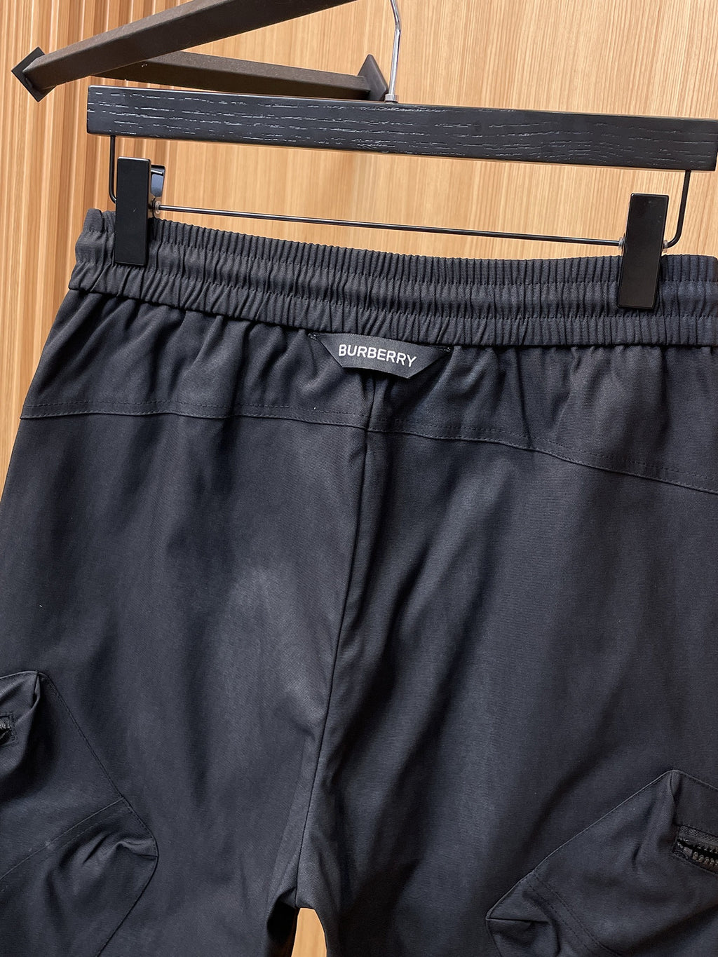 BURBERRY - Cargo trousers