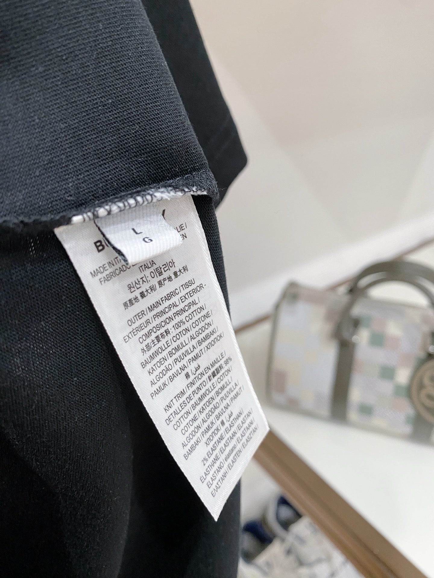 BURBERRY - T-shirt