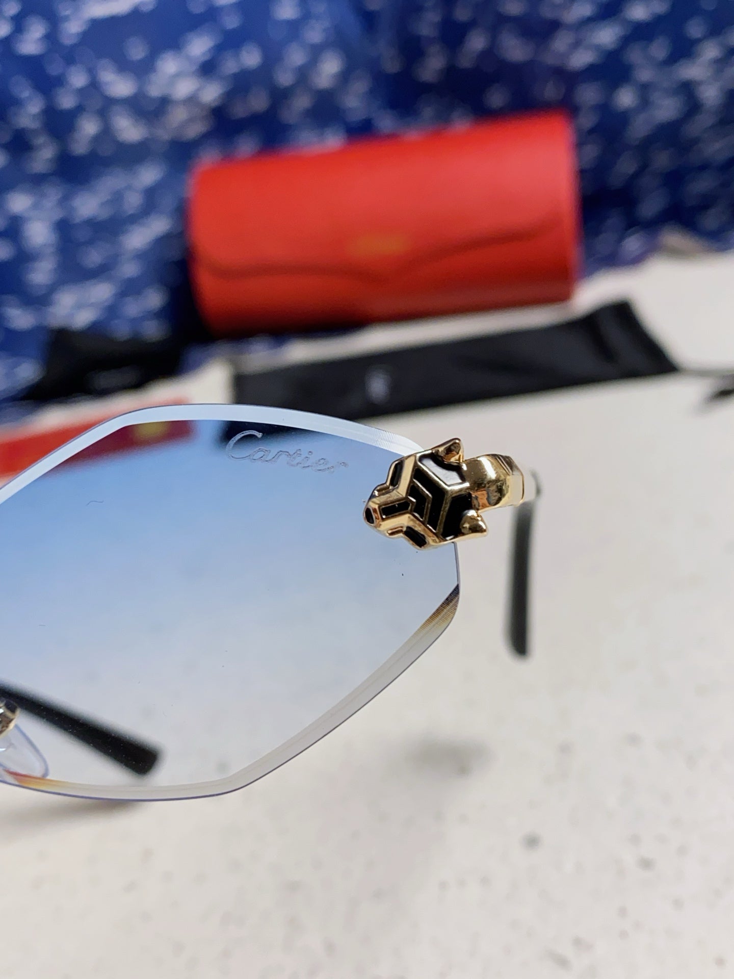 CARTIER - sunglasses