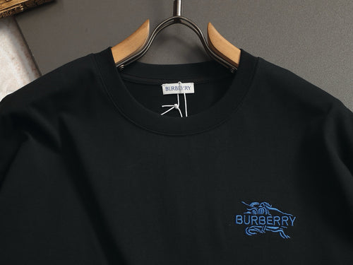 BURBERRY - T-shirt