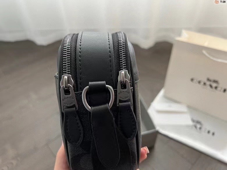 COACH - Men’s Graham bag