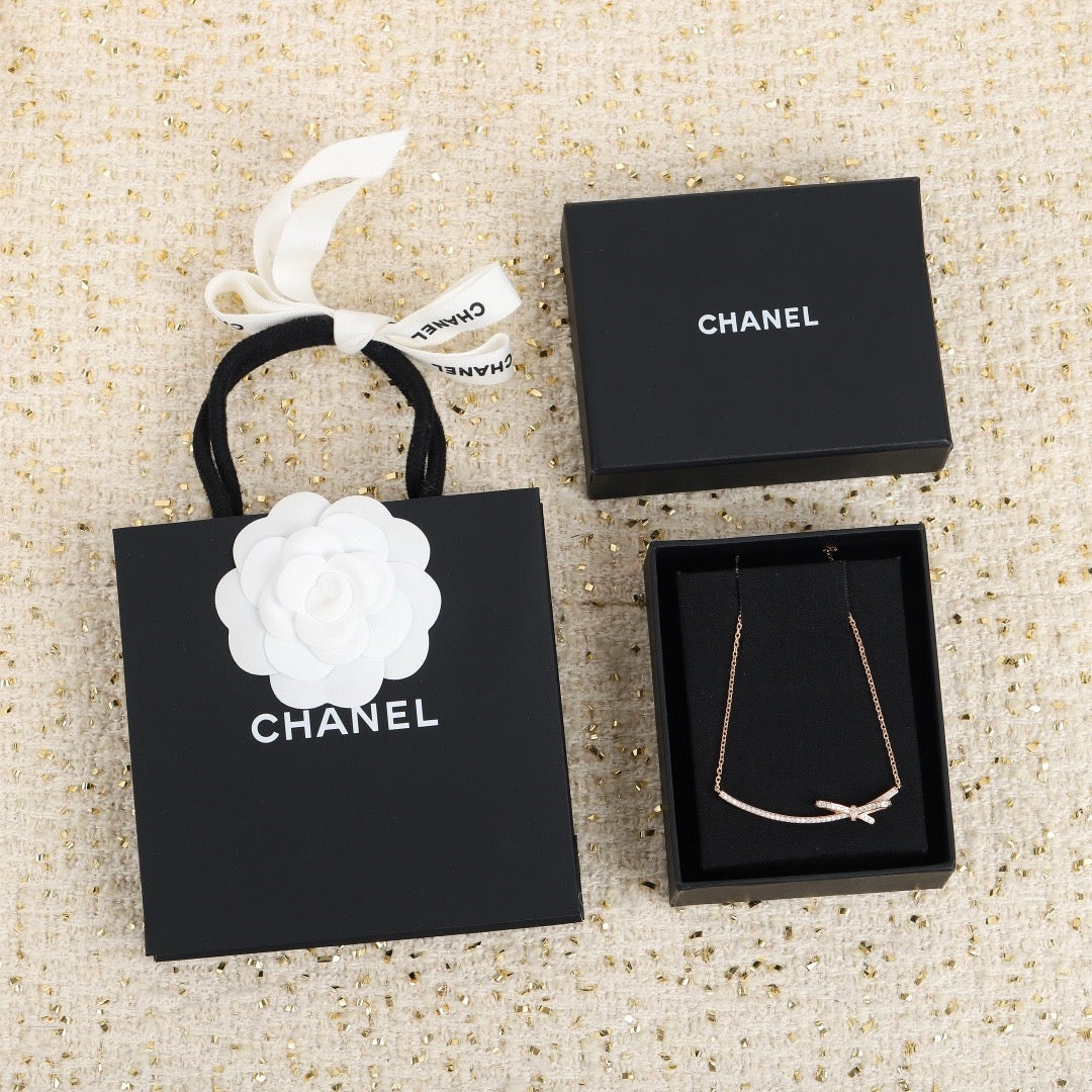 CHANEL - Crystal Necklace