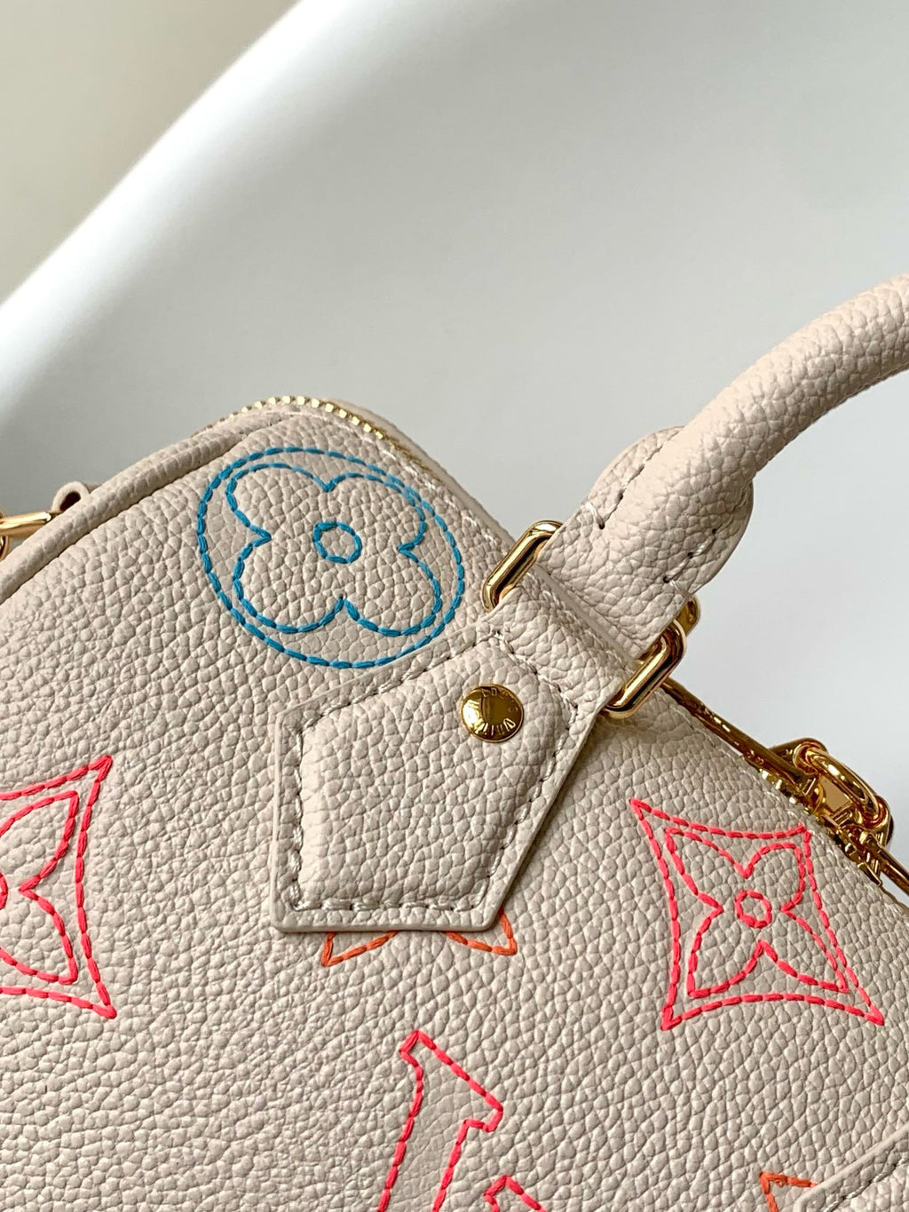LOUIS VUITTON- Speedy Bandoulière 20