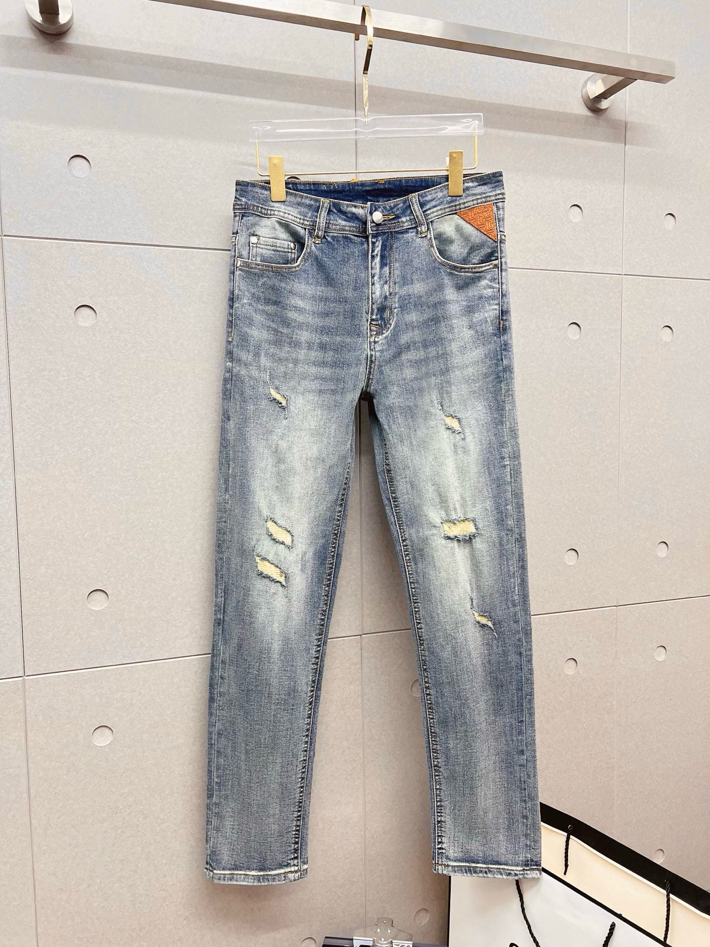 BURBERRY - Jeans