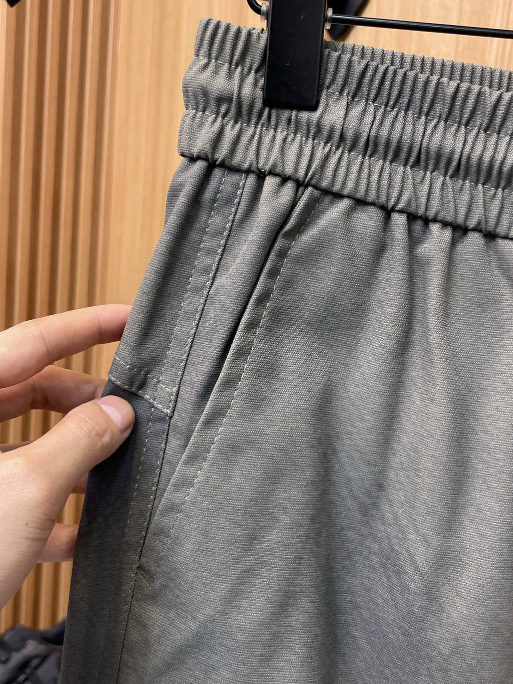 BURBERRY - Cargo trousers
