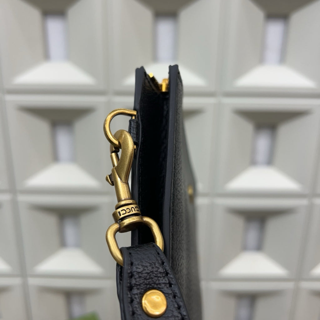 GUCCI - Marmont Leather Clutch
