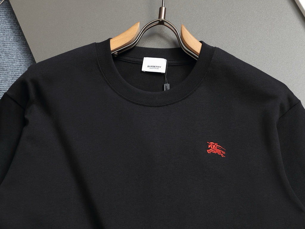 BURBERRY - T-shirt