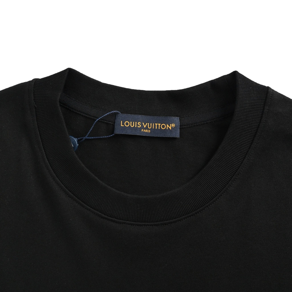 LOUIS VUITTON - T-shirt