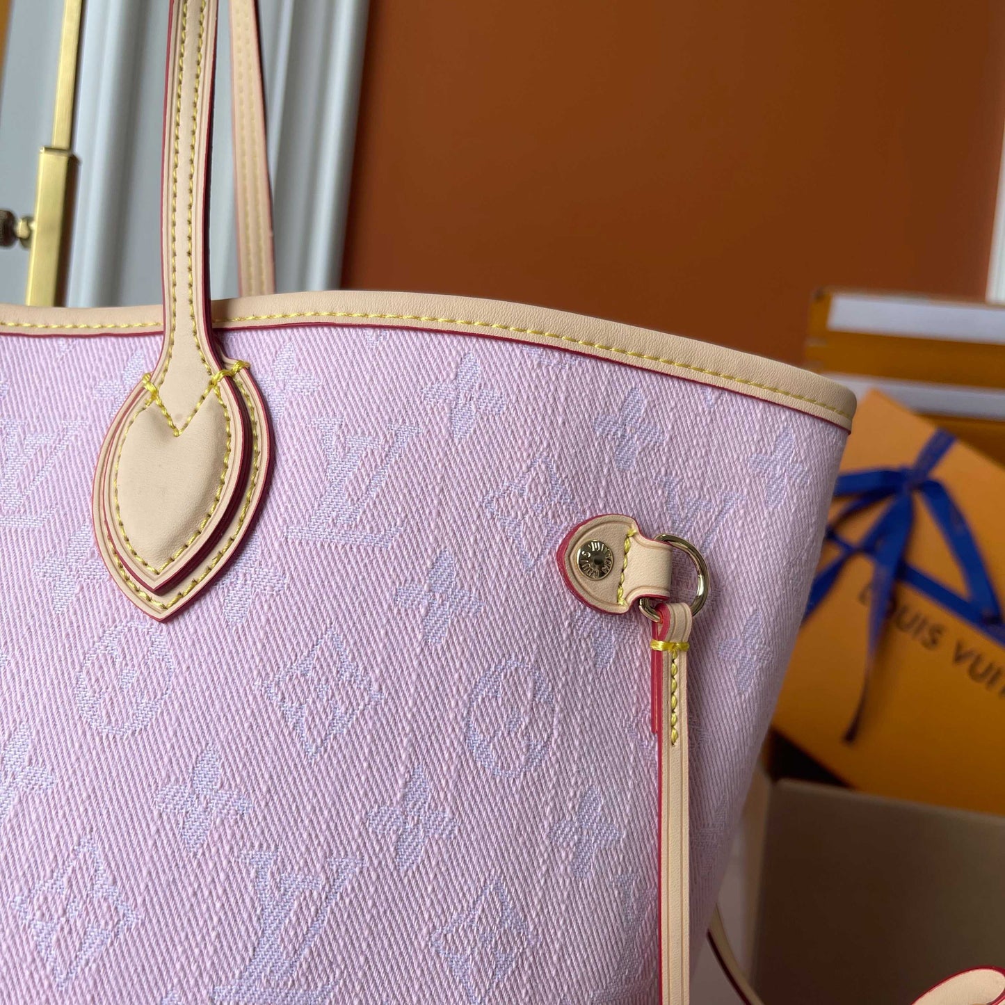 LOUIS VUITTON- Neverfull MM