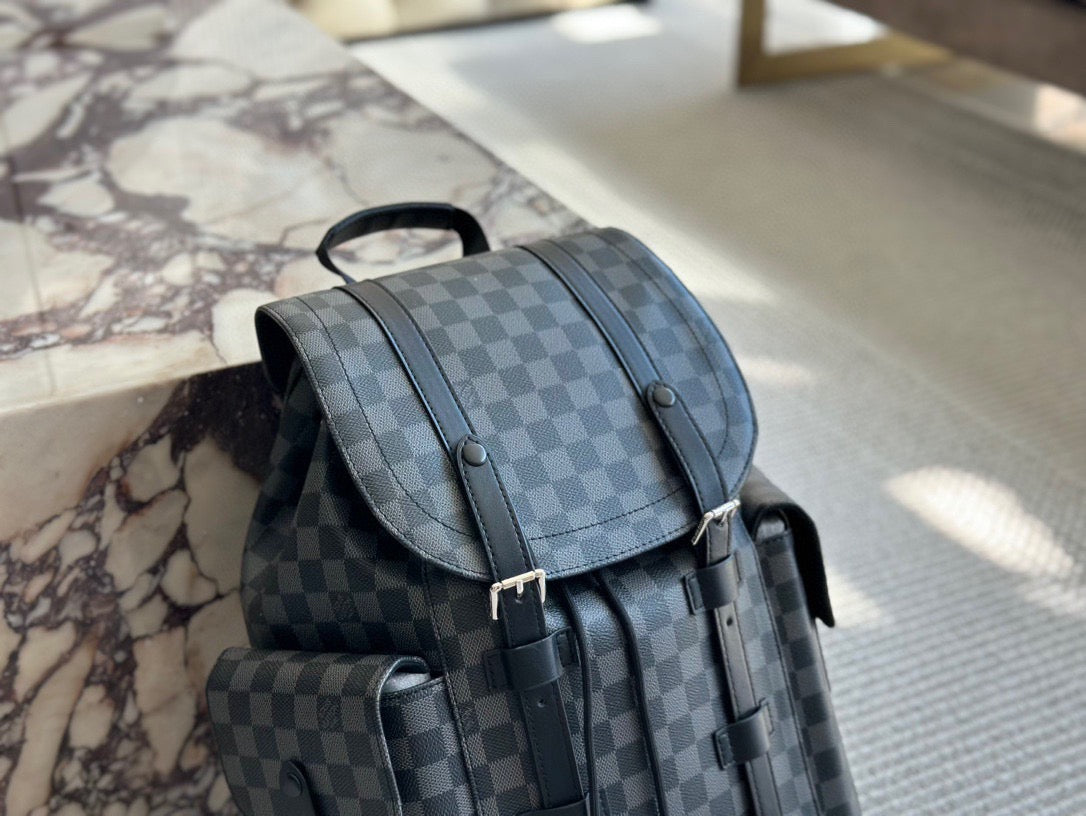 LOUIS VUITTON - Men’s Shoulder bag