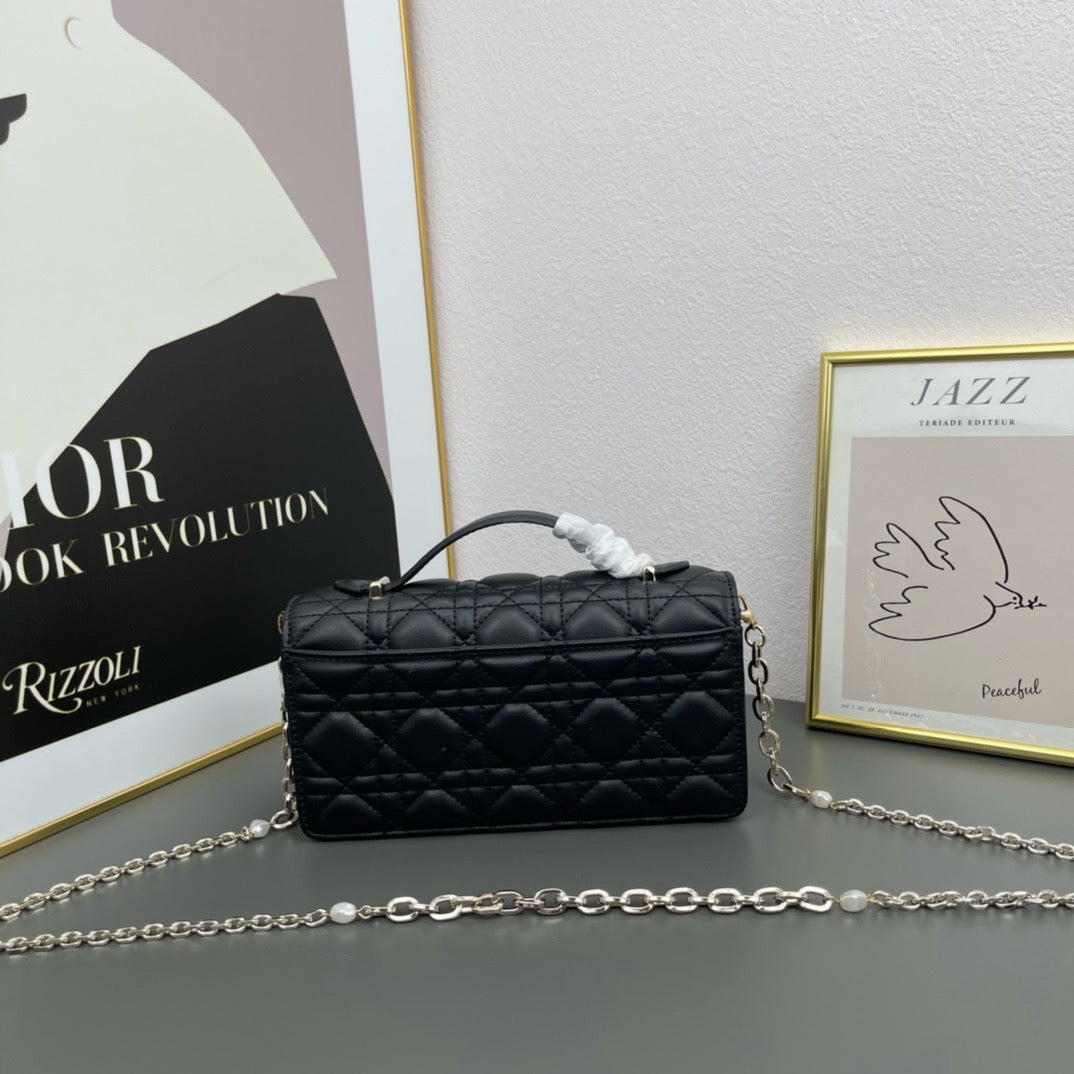 DIOR - lady dior