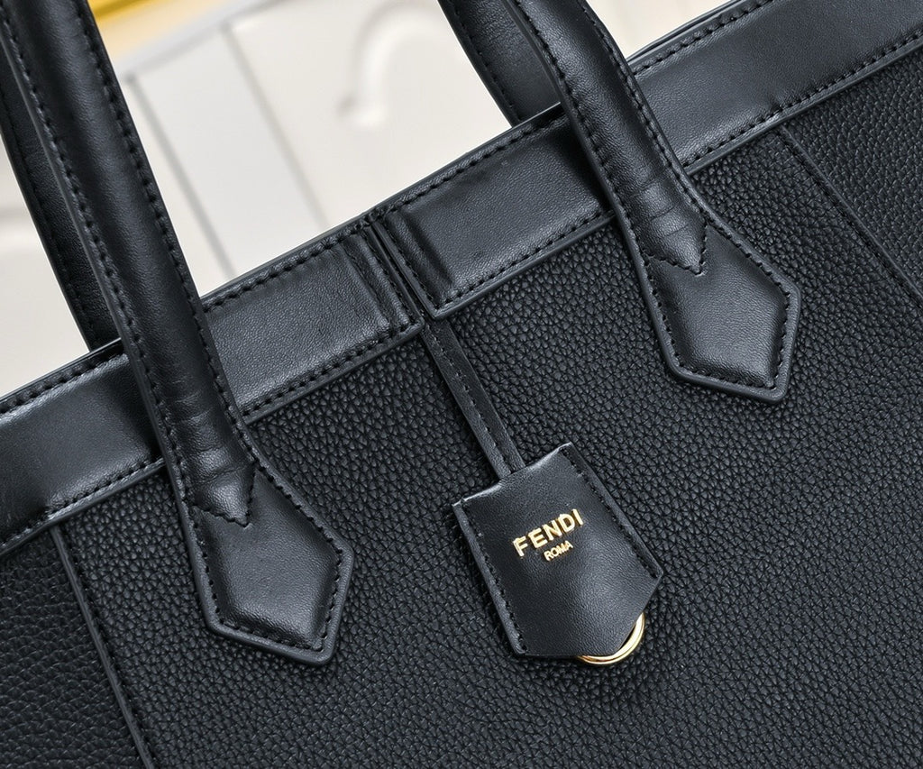 FENDI - Brown FF jacquard leather bag