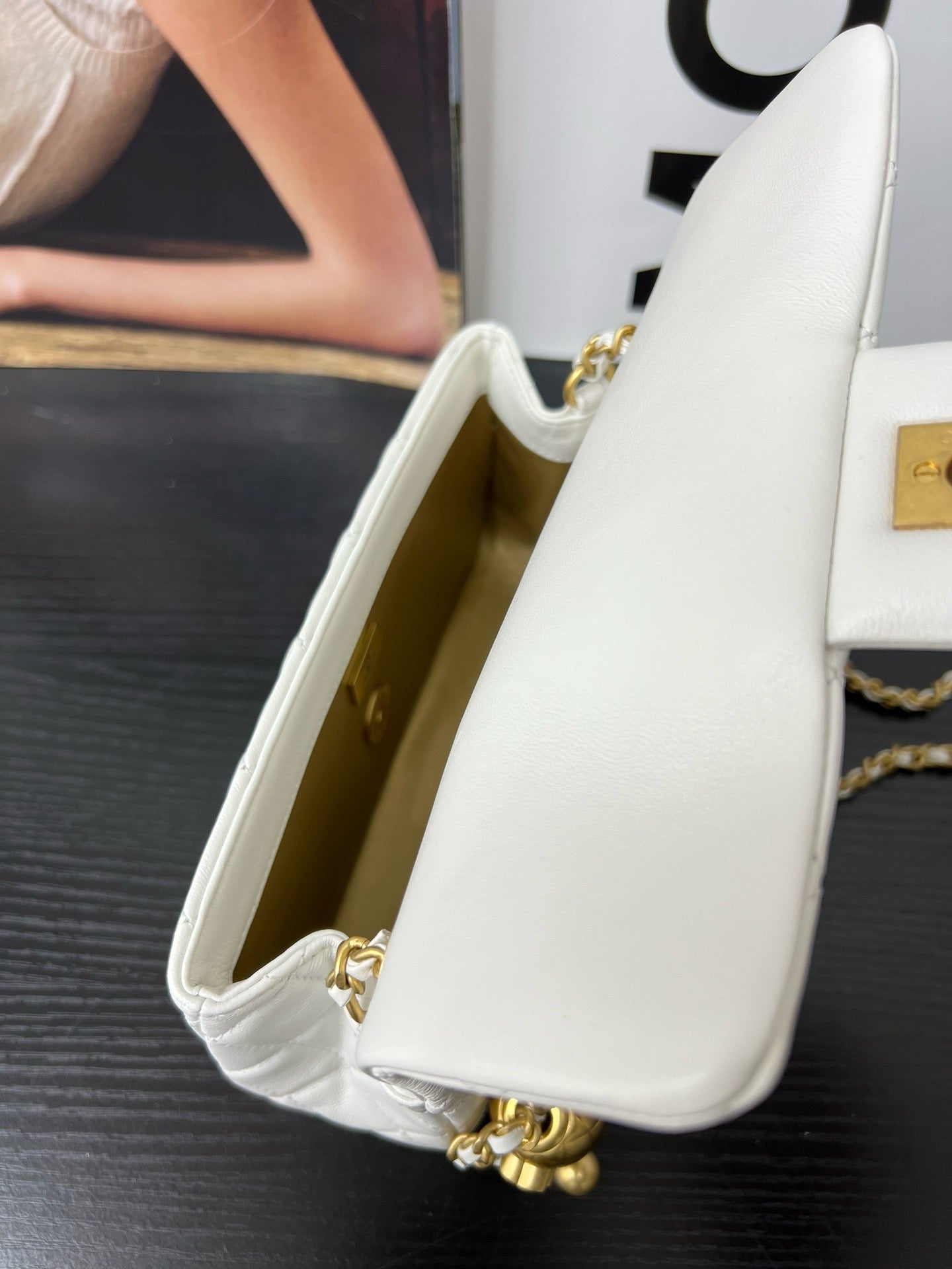 CHANEL - Classic Crush Mini Flap