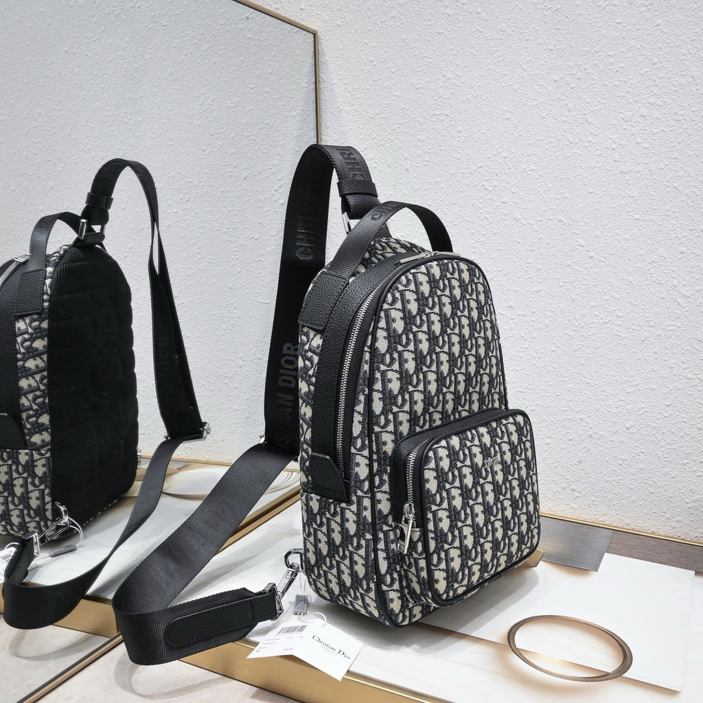 DIOR - Men’s Homme Oblique Jacquard Crossbody bag