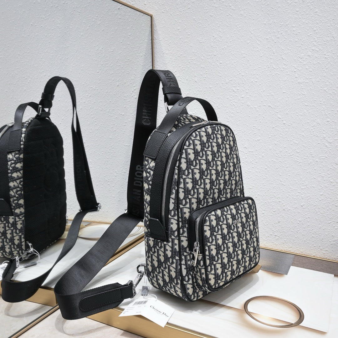 DIOR - Men’s Homme Oblique Jacquard Crossbody bag