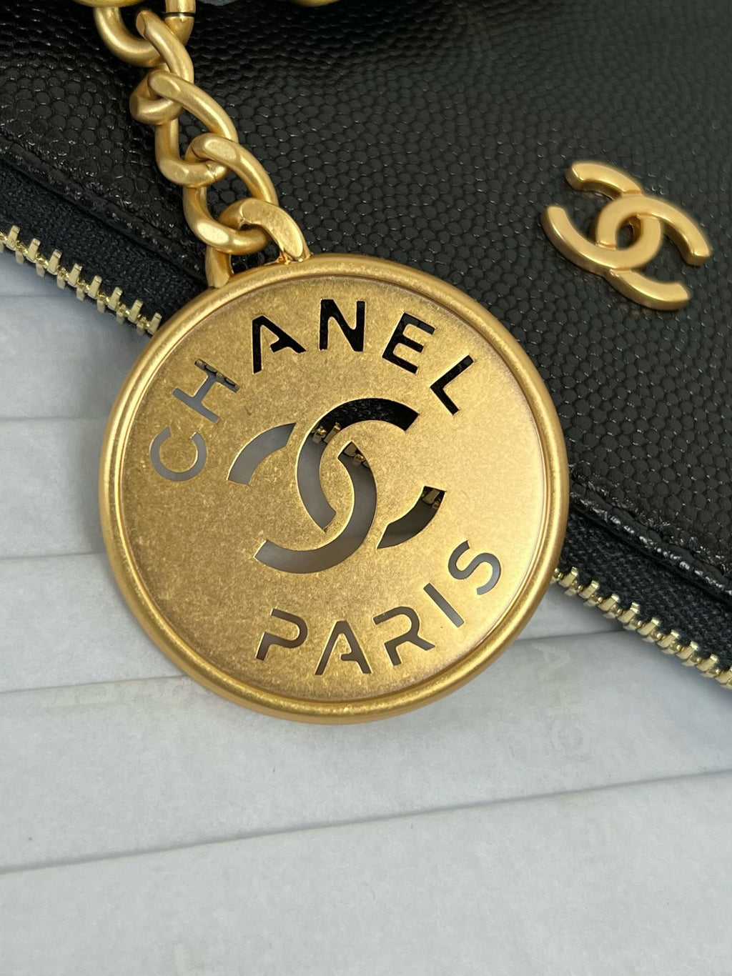 CHANEL - Shiny Calfskin & Gold-Tone Metal