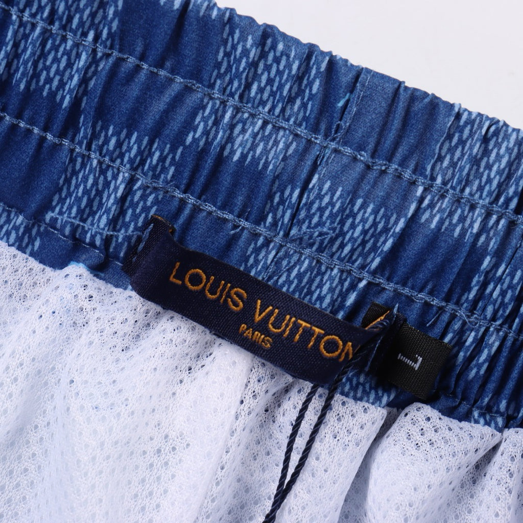 LOUIS VUITTON - Swimming shorts