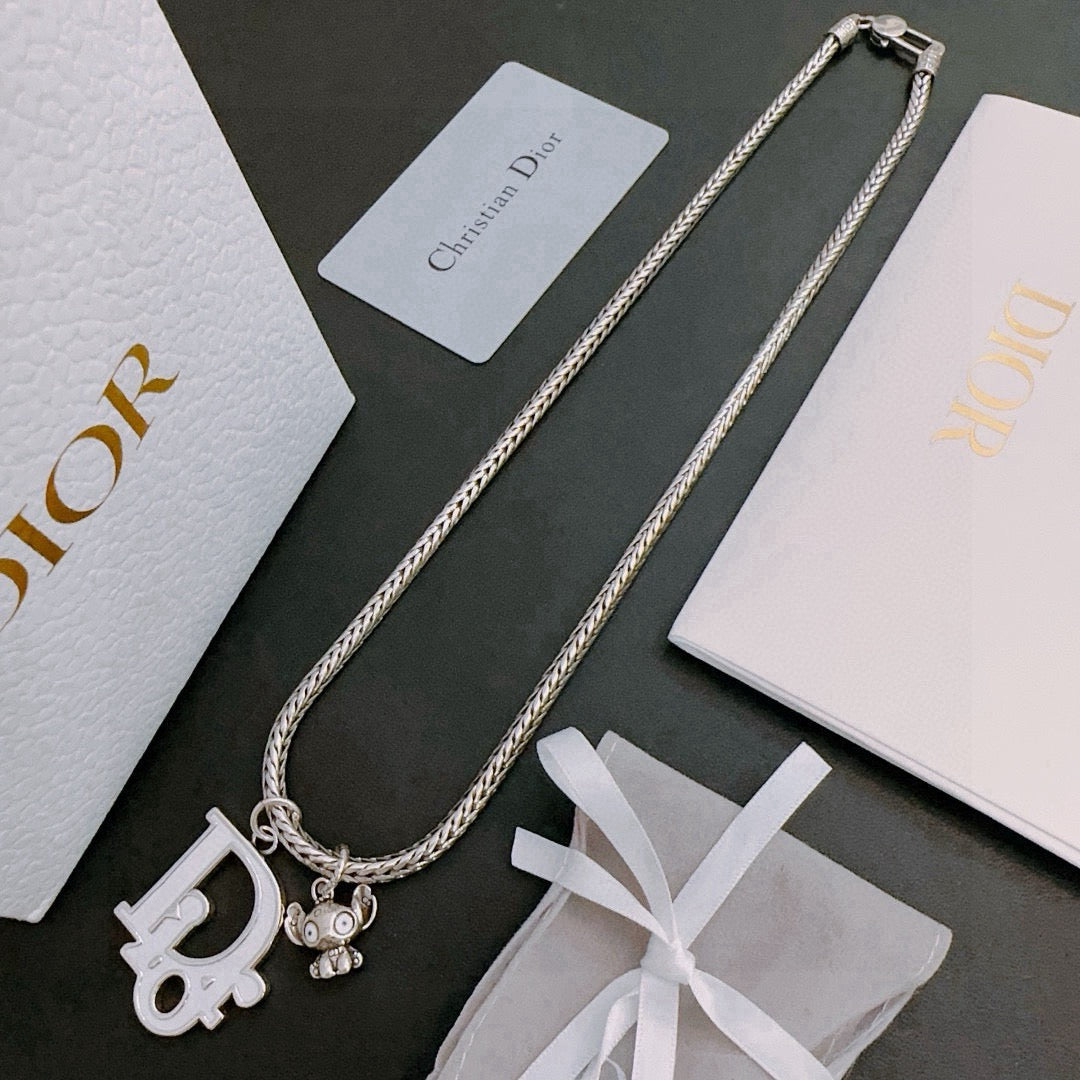 DIOR - Oblique Pendant Necklace