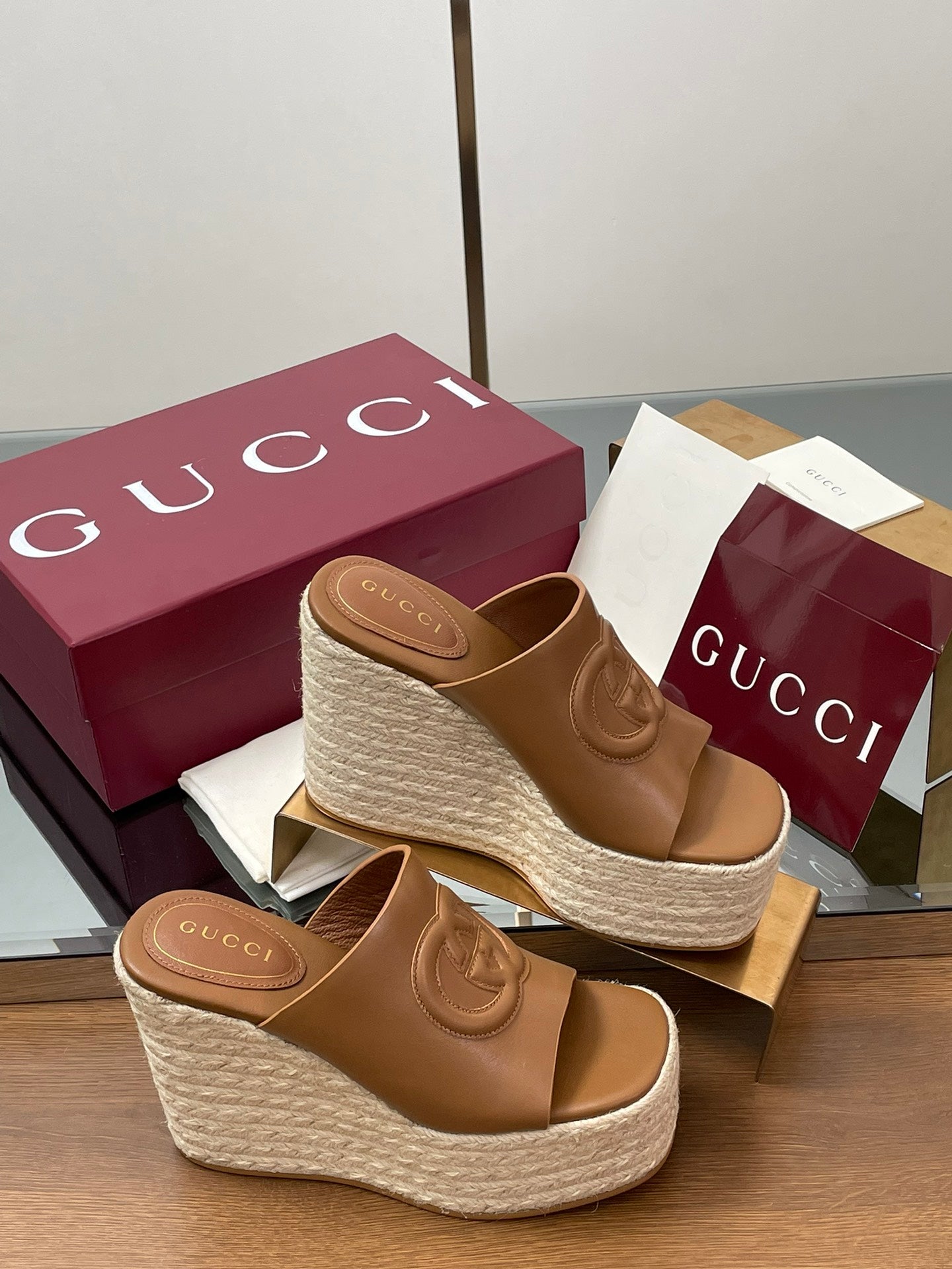 GUCCI - Platform