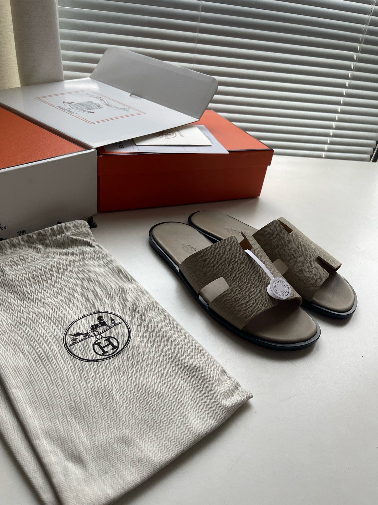 HERMES - Men’s Slippers