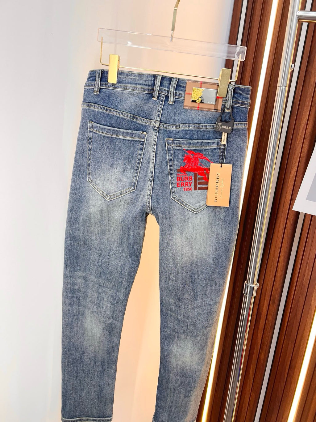BURBERRY - Jeans