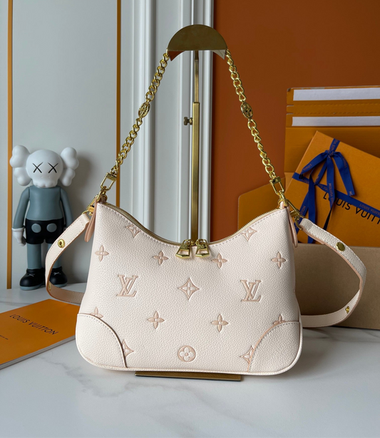 LOUIS VUITTON- Odeon