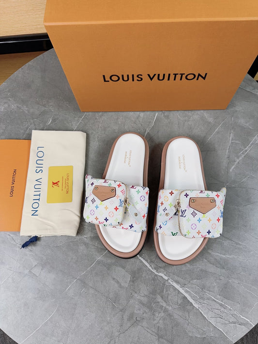 LOUIS VUITTON- pillow flat mule