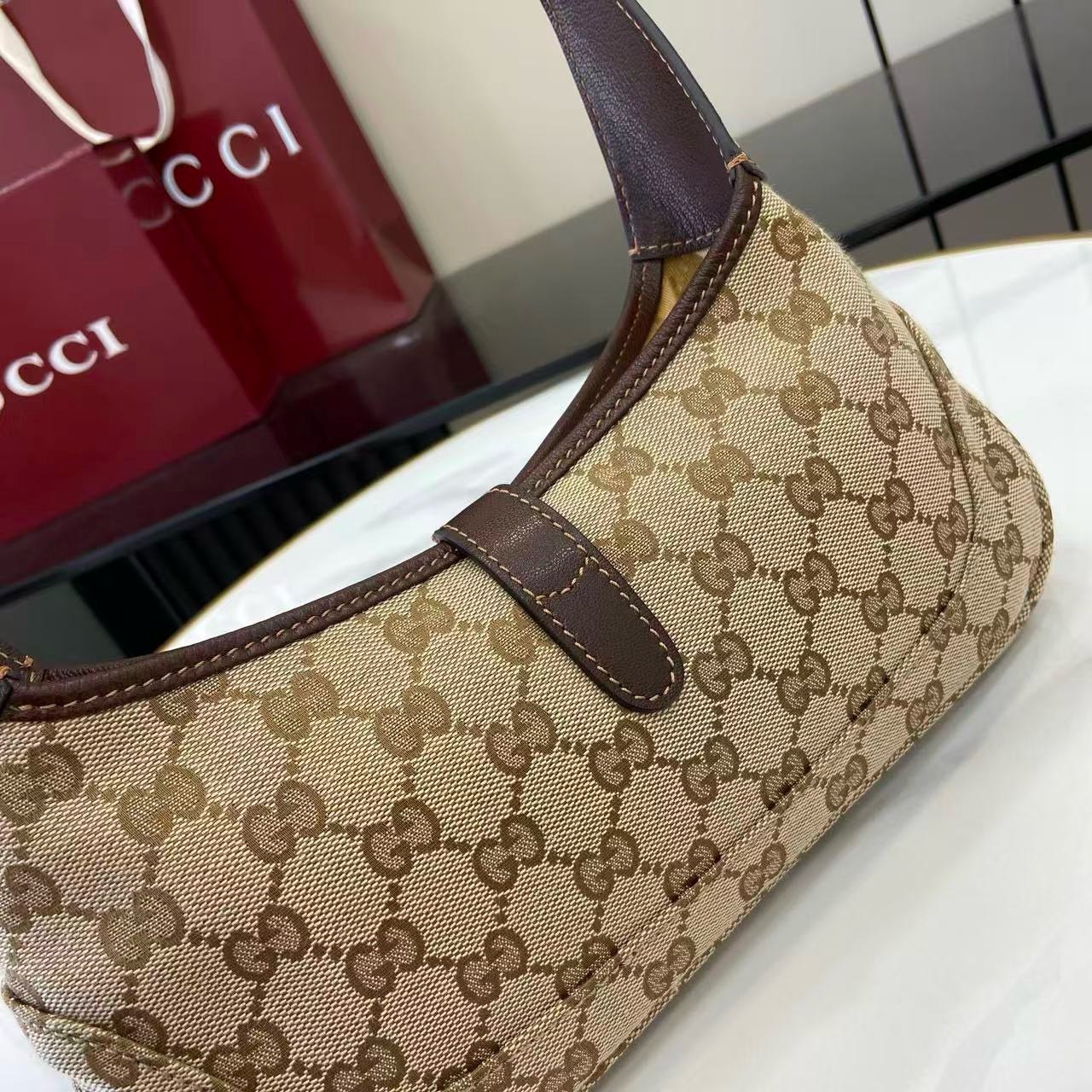 GUCCI - Jackie